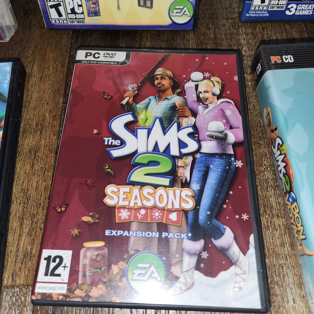 The Sims 2 and 3 PC Game Collection - Picture 8 of 13